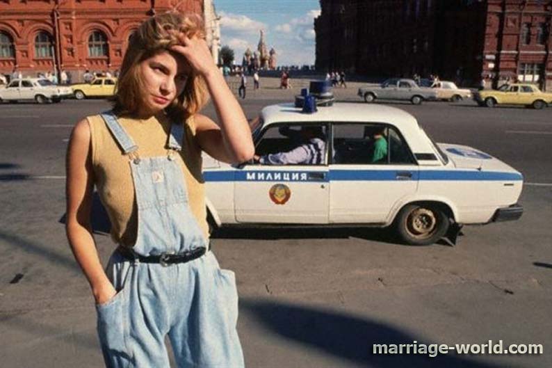 prostituta y policía soviética